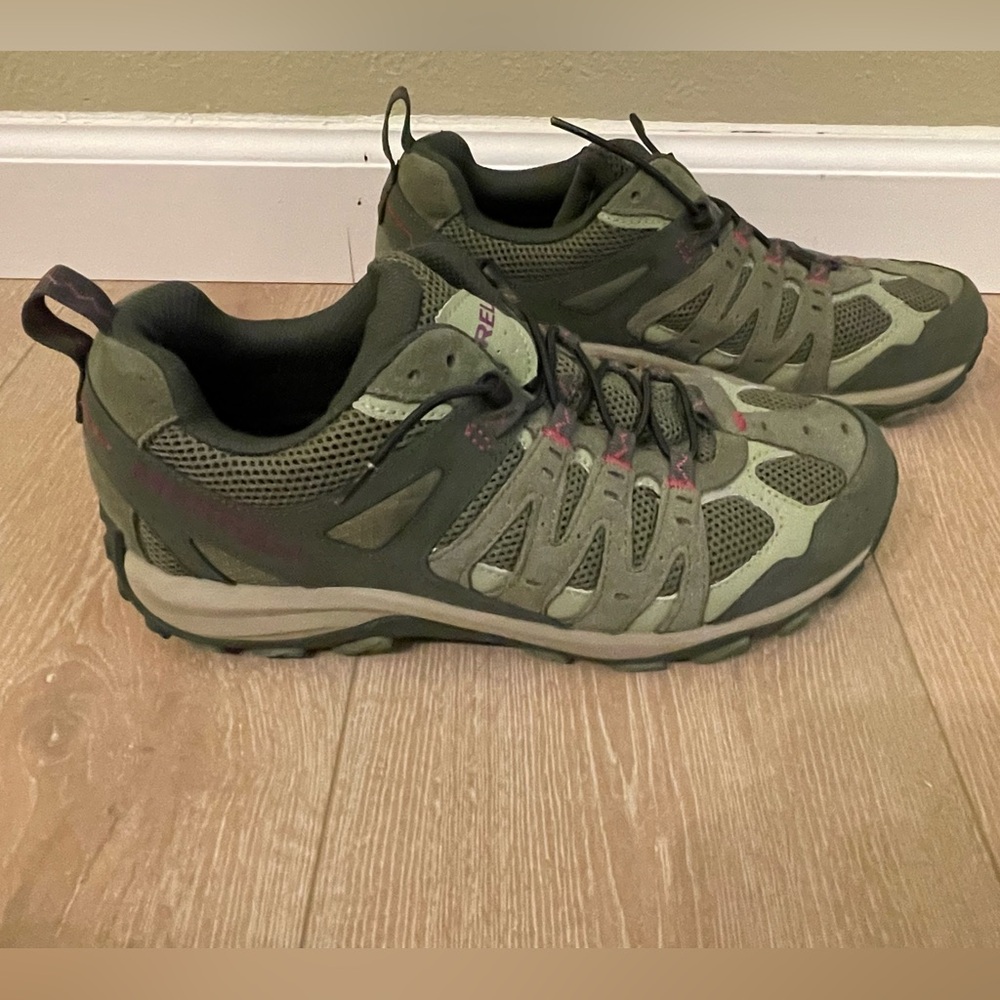 Merrell Women's Accentor 3 Low Outdoor Hiking Shoes